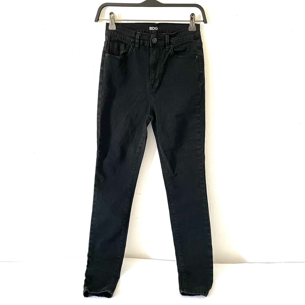 Urban outfitters BDG black high rise twig ankle jeans